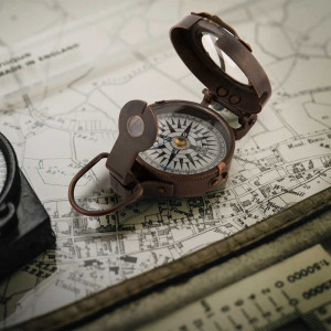 Victorian Trails Compass